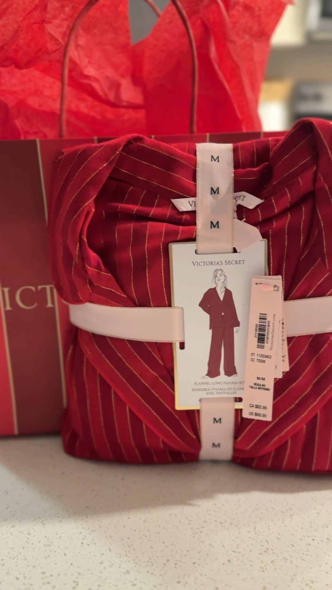 Victoria’s Secret did not come to play with these holiday pajamas
Wrapped in the prettiest deep red with gold pinstripes, these flannel PJs feel like slipping into a warm hug. Soft, cozy, and luxuriously festive, perfect for slow mornings, movie nights, or matching holiday photos.
If you’re looking for comfort and cute, these are it. 🎁❤️
Linking them on LTK for anyone ready to upgrade their cozy season.
#VictoriaSecret #HolidayPajamas #CozySeasonStyles #LTKHoliday #LTKFinds #GiftGuide2025

#LTKCyberWeek #LTKGiftGuide #LTKHoliday