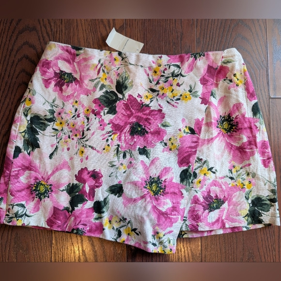 Abercrombie Fitch Pink Floral Mini Skort L NEW Side Zipper Spring Easter Vacatio | Poshmark