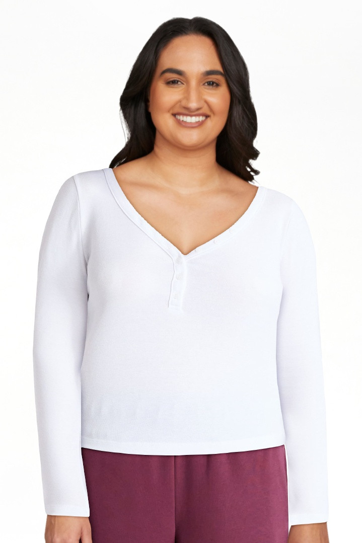No Boundaries Henley Top with Long Sleeves, Women’s | Walmart (US)