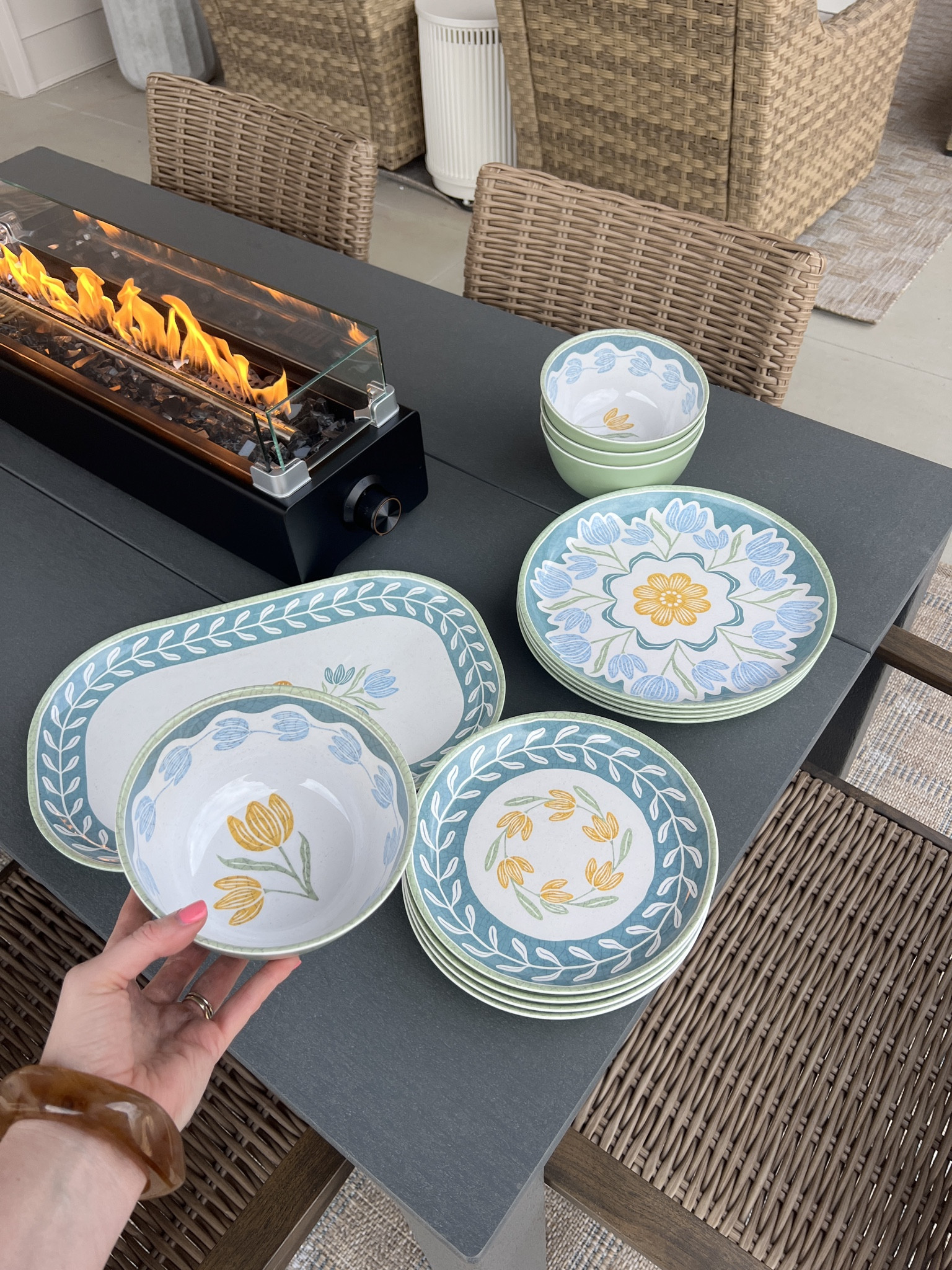 Patio dining set! 

Patio refresh
Cozy outdoor seating 
Patio firepit
Patio dining set
Outdoor furniture set
Outdoor living space

#LTKSeasonal #LTKHome
