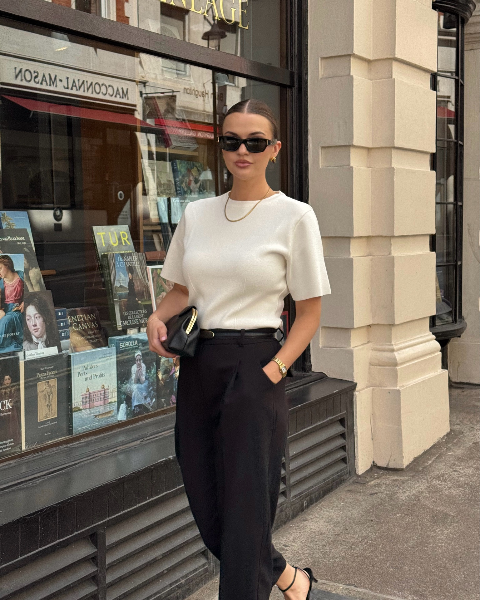 Black and white chic transitional outfit

#LTKuk #LTKautumn #LTKstyletip