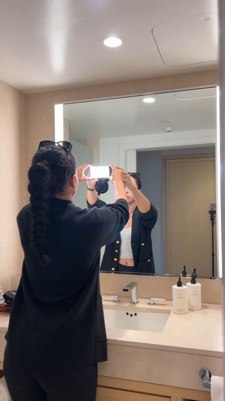travel bathroom filming setup
I attach my light to the suction holder instead of a trip so that it takes up less space on the counter. 
Light is a bit pricey but she is BRIGHT!

#LTKFindsUnder50 #LTKTravel #LTKFindsUnder100