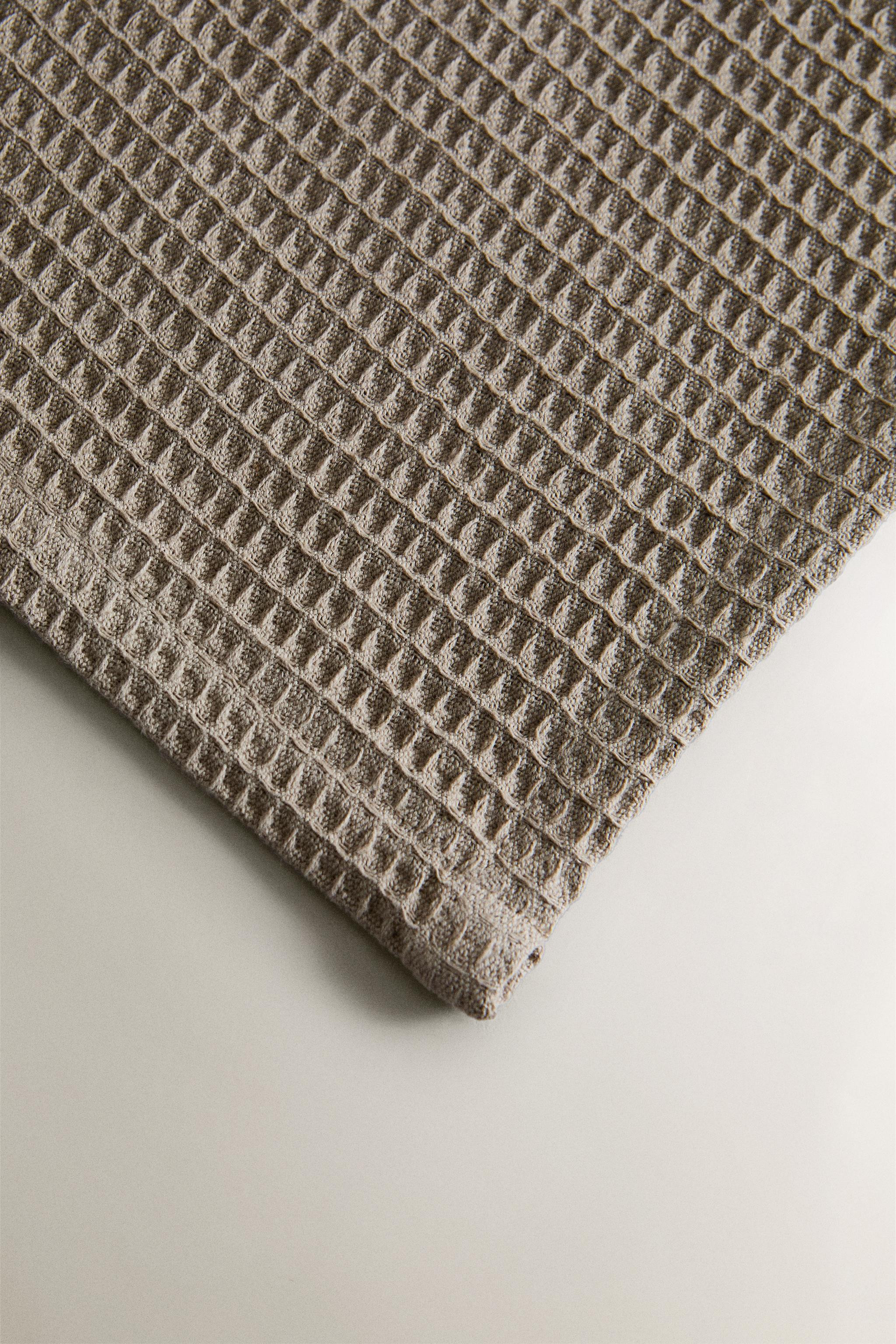 WAFFLE-KNIT KITCHEN TOWELS (SET OF 2) | Zara US