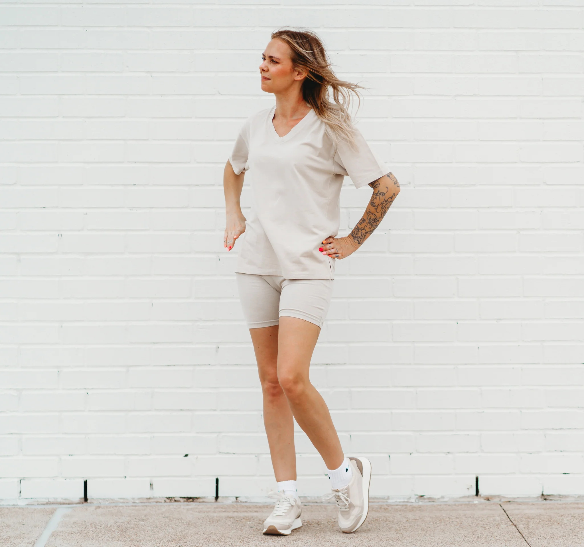 WOMANS BIKER SHORT SET- Clay Snow Wash | millie + roo