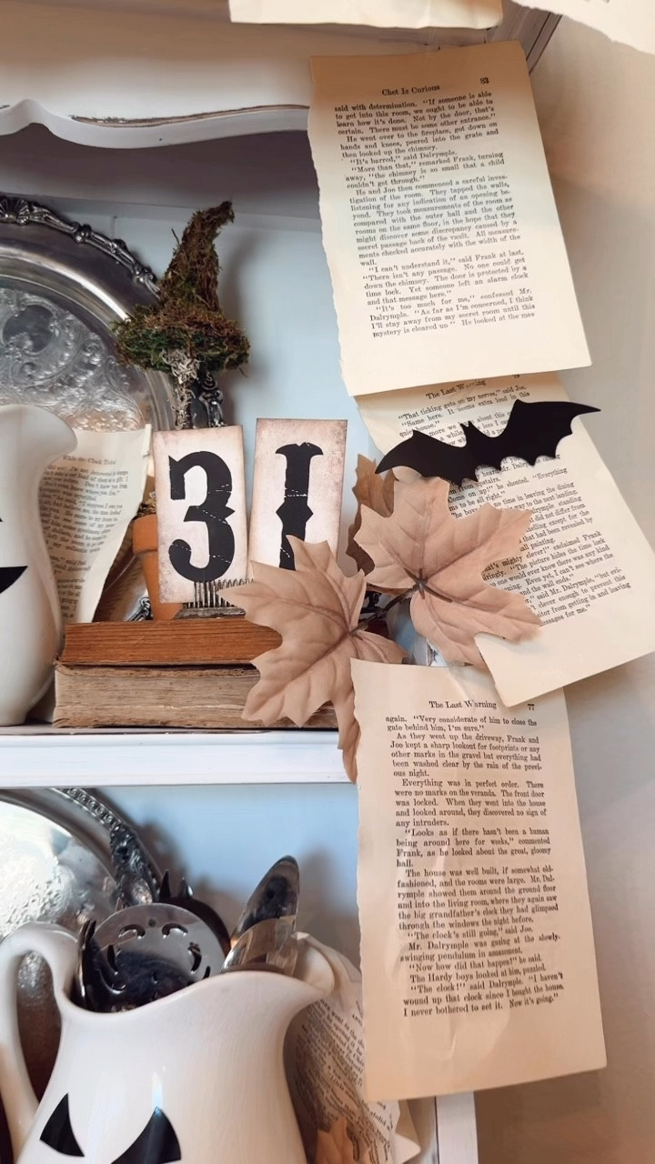 It’s getting batty around here !!! Spooky season is here !! #spookyseason #octobervibes #halloween #halloweendecor 

#LTKSaleAlert #LTKHalloween #LTKSeasonal