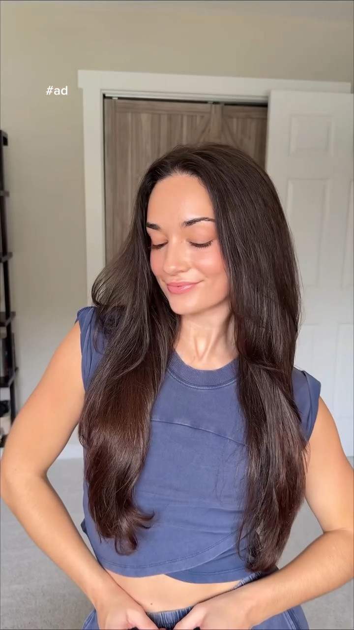 #ad marked safe from the luteal phase uglies thanks to this routine 💚✨ no gatekeeping here, @garnierusa Sleek & Shine Shampoo & Conditioner & Diamond Sleek Spray are 🔑 to the perfect at-home glossy blowout that doesn’t break the bank! 

🔗on my LTK! https://liketk.it/69Fjs

#garnierpartner #TargetPartner @shop.ltk #liketkit @target