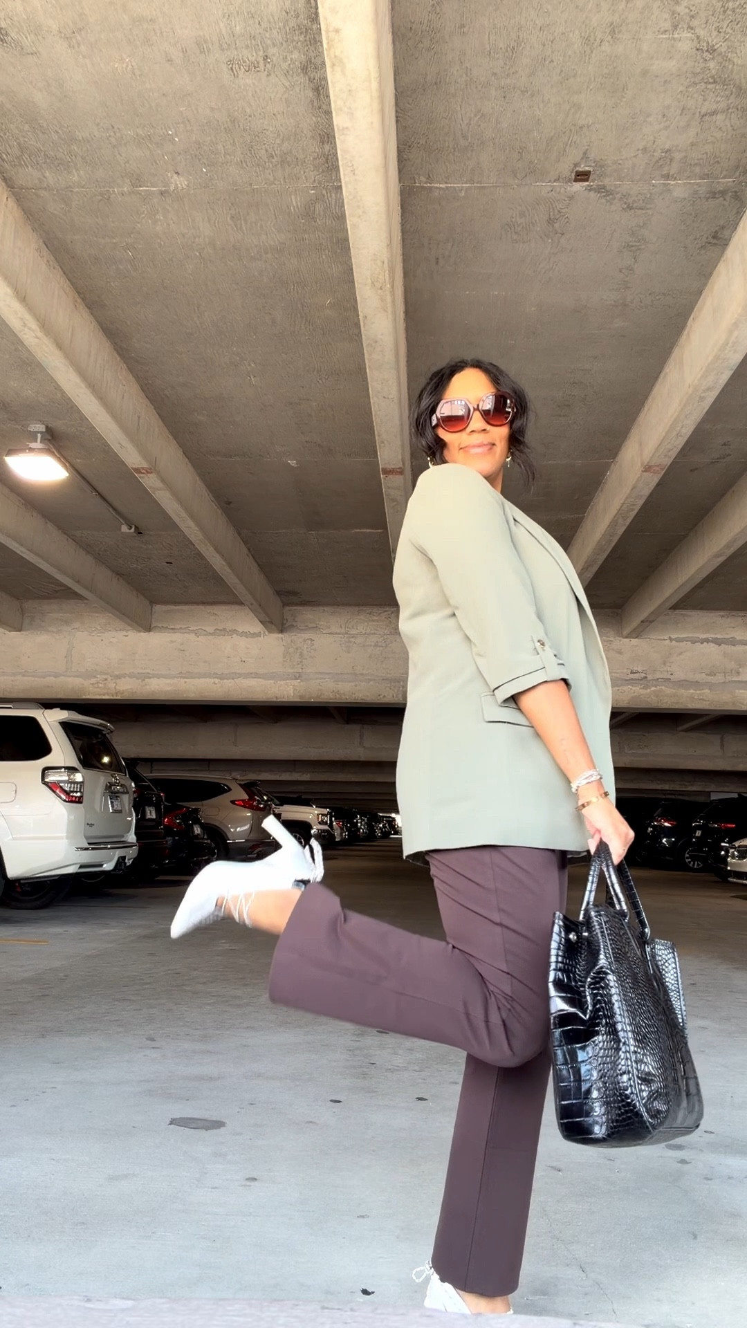 I’m wearing a 12 regular in the Old Navy Pixie flare and I hemmed them one inch so they would be cropped on me! 

#LTKootd #LTKTall #LTKWorkwear