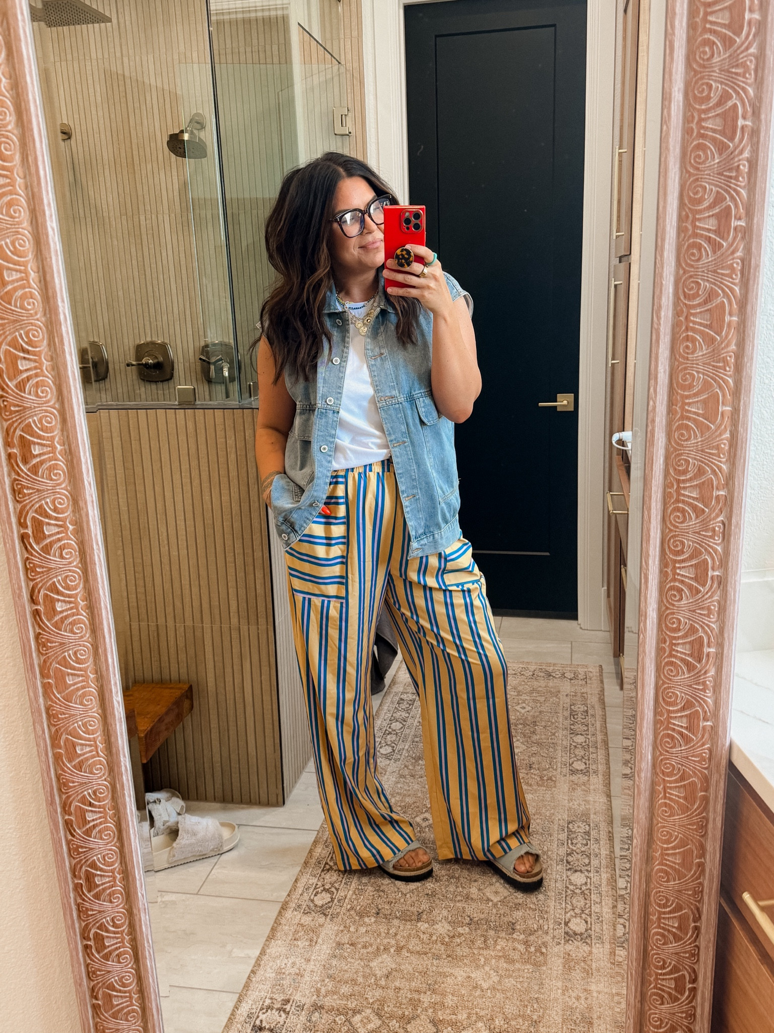 Full summer Amazon outfit. Free people look-alike-panta

Pants: XXL (I got room)
Tee: XL
Vest: XL
Jewelry and shoes are Amazon too


#LTKFindsUnder50 #LTKMidsize #LTKStyleTip