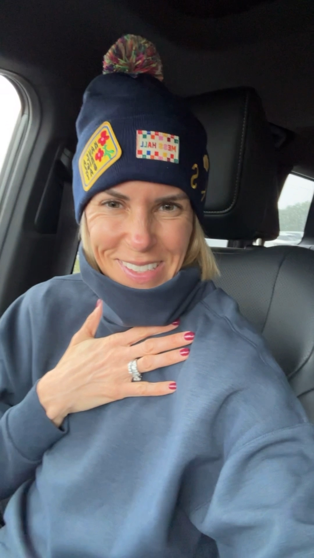 This is my new sideline style set and I am here for it 💙🤍💥

#LTKgrwm #LTKootd #LTKdayinmylife