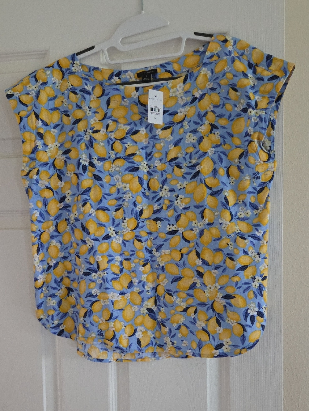 New Ann Taylor Blue & Yellow Lemon-Print Cap Sleeve Blouse | Poshmark