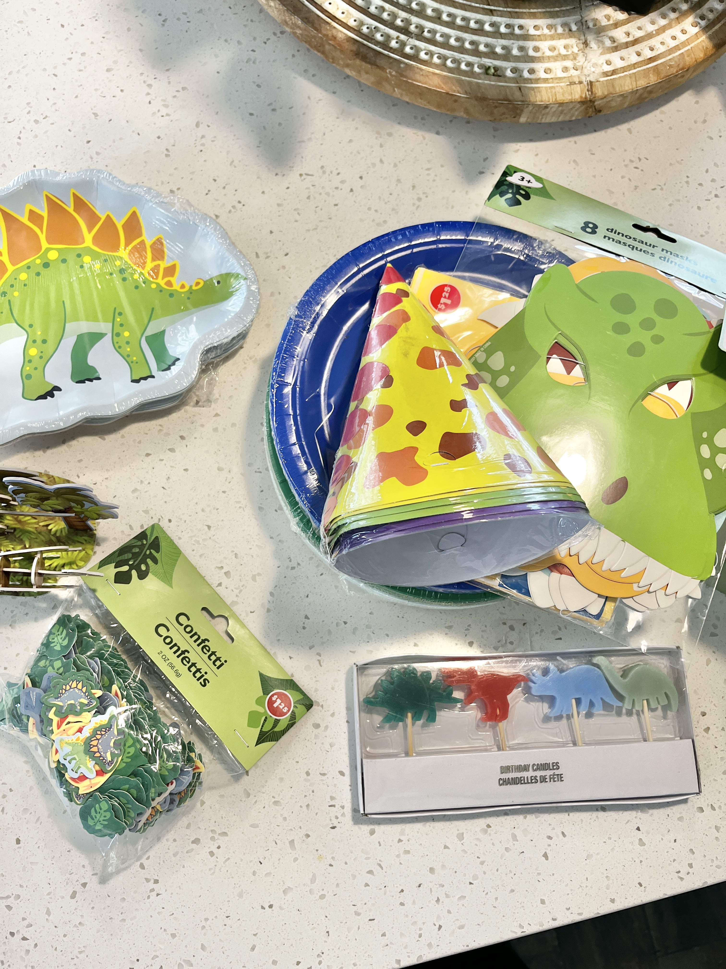 Dinosaur birthday party Dollar tree finds — similar Amazon products linked 🦕🦖

#LTKFamily #LTKParties #LTKKids