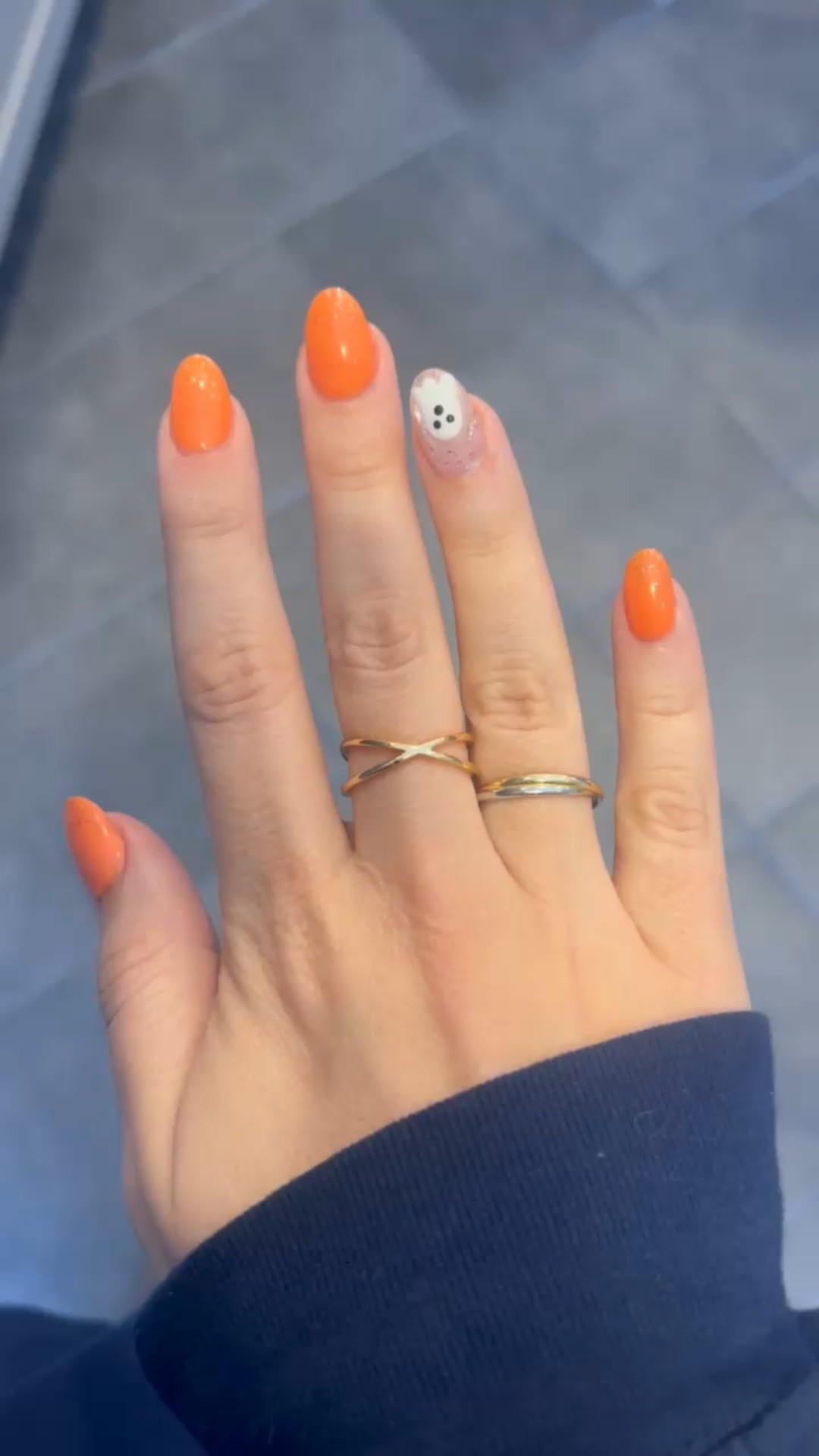 Halloween nails and cute gold rings

#LTKFindsUnder100 #LTKHalloween #LTKBeauty