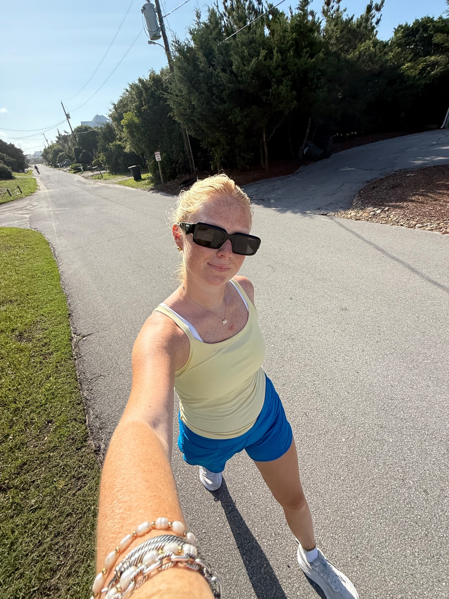 Morning walk fit! 🩵🐚💛

#LTKActive #LTKSummerEdit