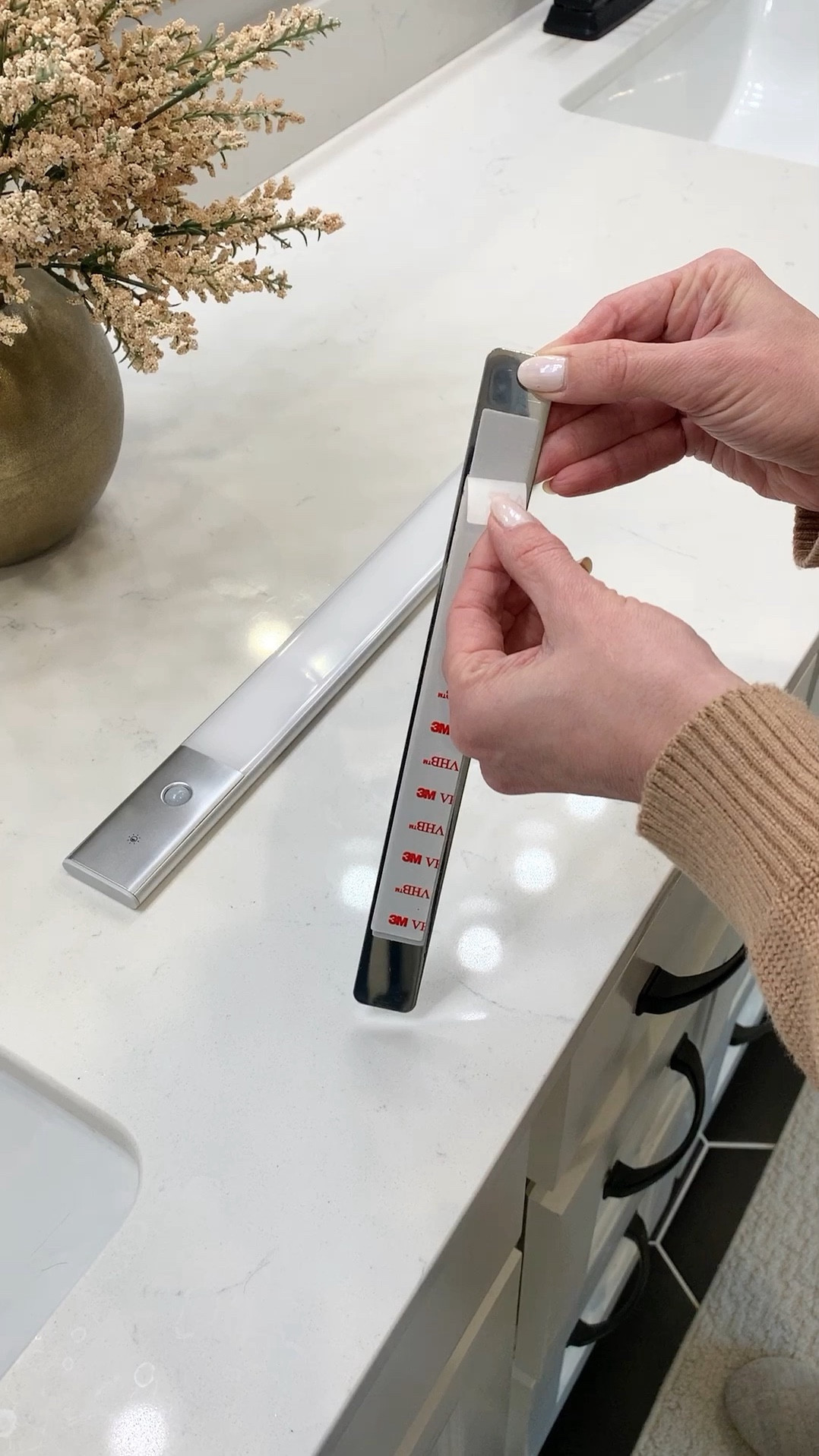 CURRENTLY ON SALE! Love these under cabinet motion sensor lights! We have the same ones in our laundry room as well. 

I’m linking exact and similar options in this post.


Home decor, under cabinet lights, motion sensor lights, bathroom lighting, bathroom countertops decor, neutral runner, washable runner


#LTKhome #LTKMostLoved #LTKstyletip