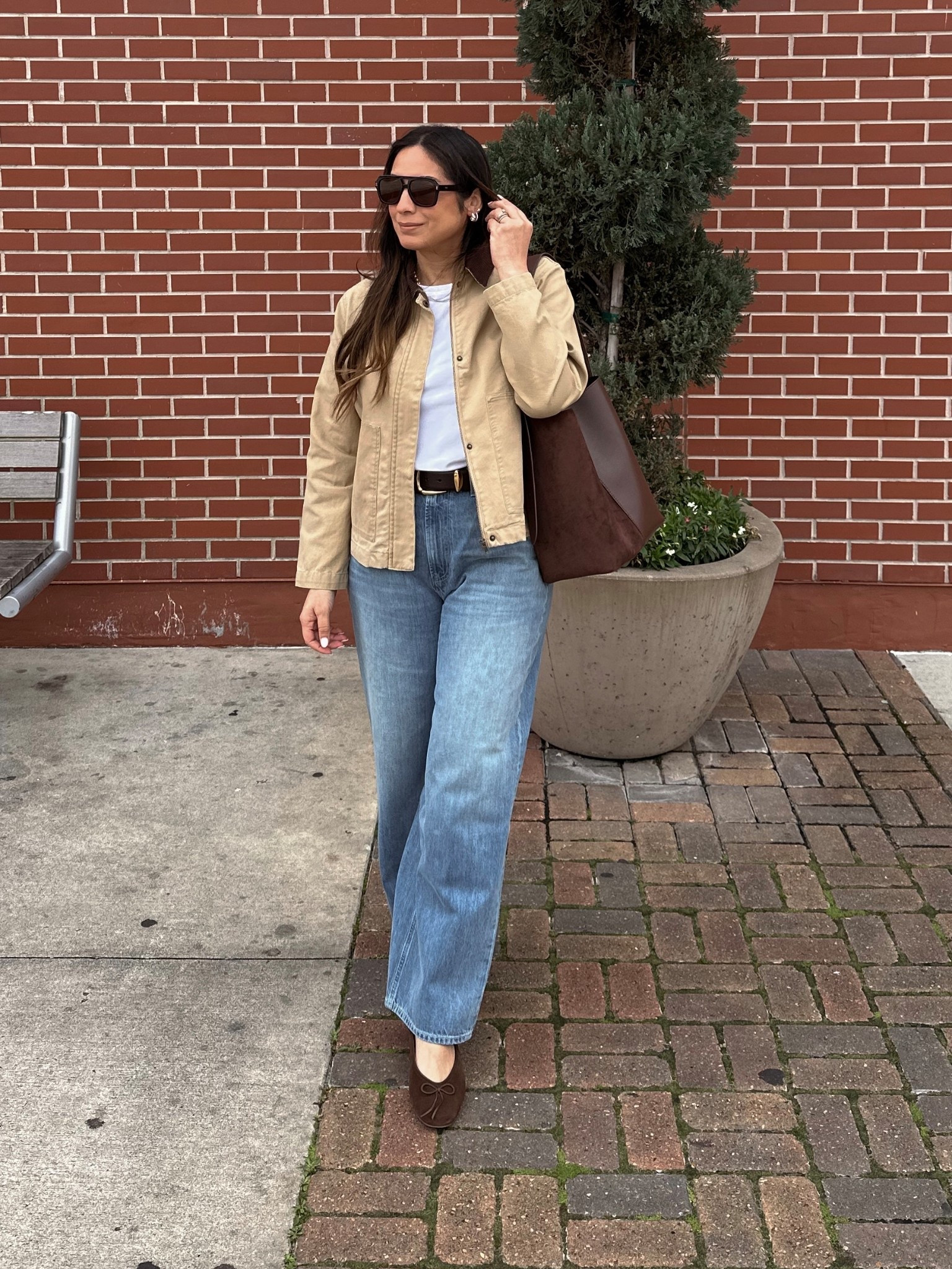 Casual weekend fit 🤎

#LTKMidsize #LTKOver40 #LTKootd