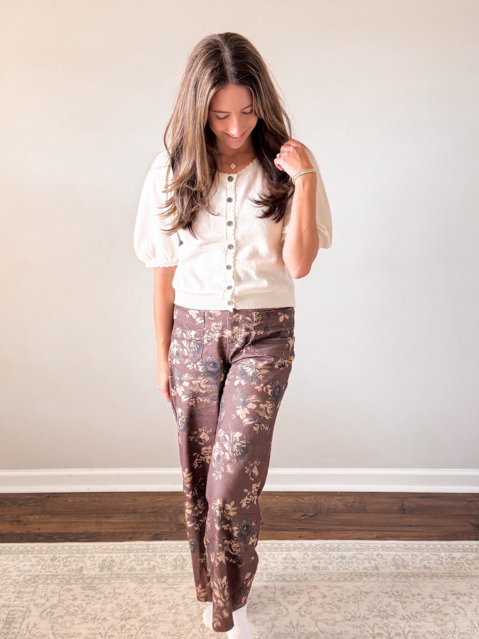 Cutest fall outfit with this shortsleeved sweater and brown floral wide leg pants from Red Dress 

#LTKFindsUnder100 #LTKSeasonal #LTKFindsUnder50