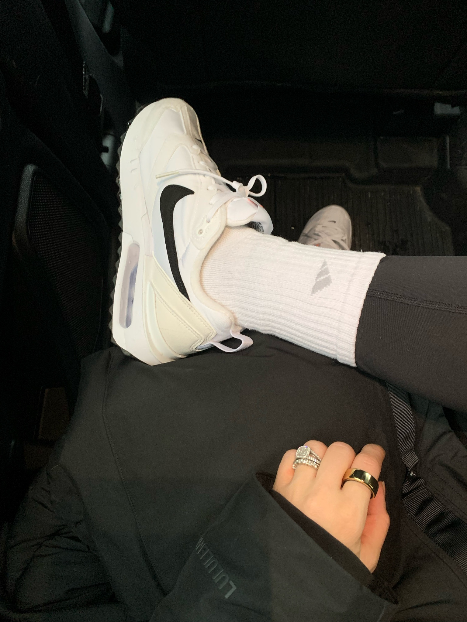 White nike Oura ring 

#LTKshoecrush #LTKfit