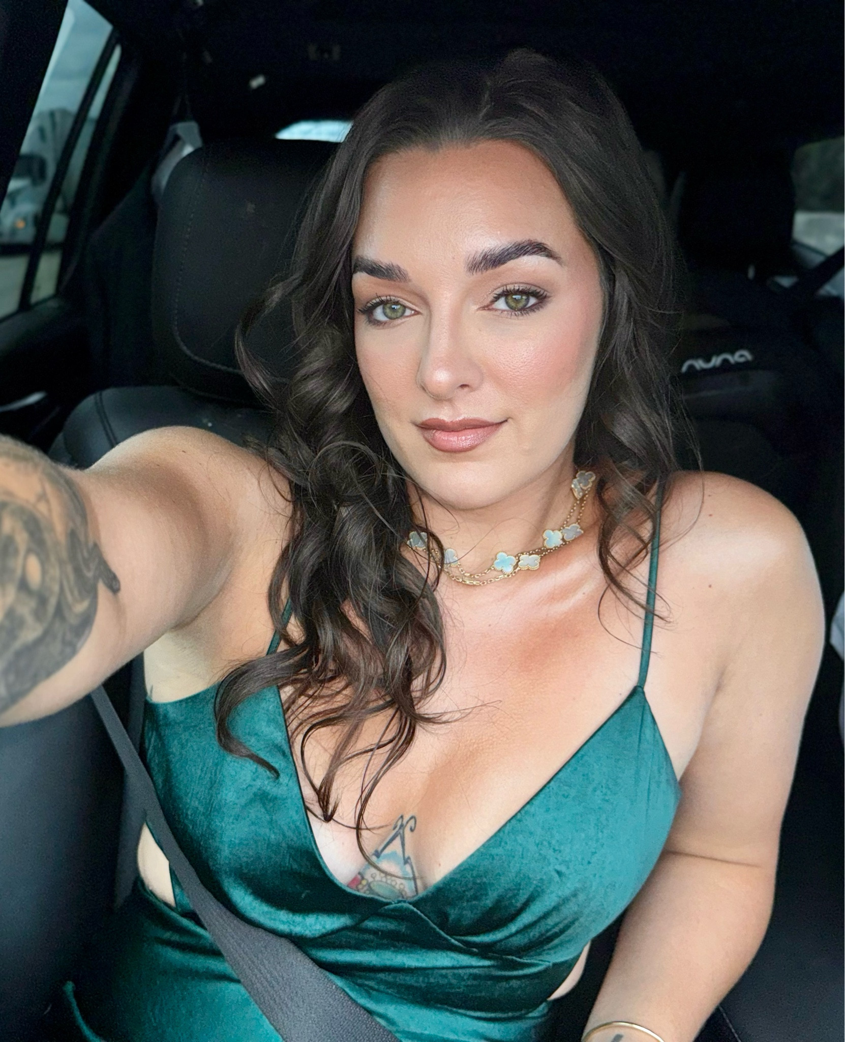 This mama got a night out! 
My skin was ✨ glowinggg ✨
And didn’t budge all night long 👏🏼 

#LTKStyleTip #LTKxVICI #LTKBeauty