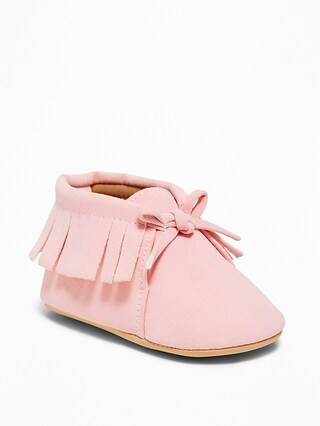 Sueded Fringe Moccasins for Baby | Old Navy US