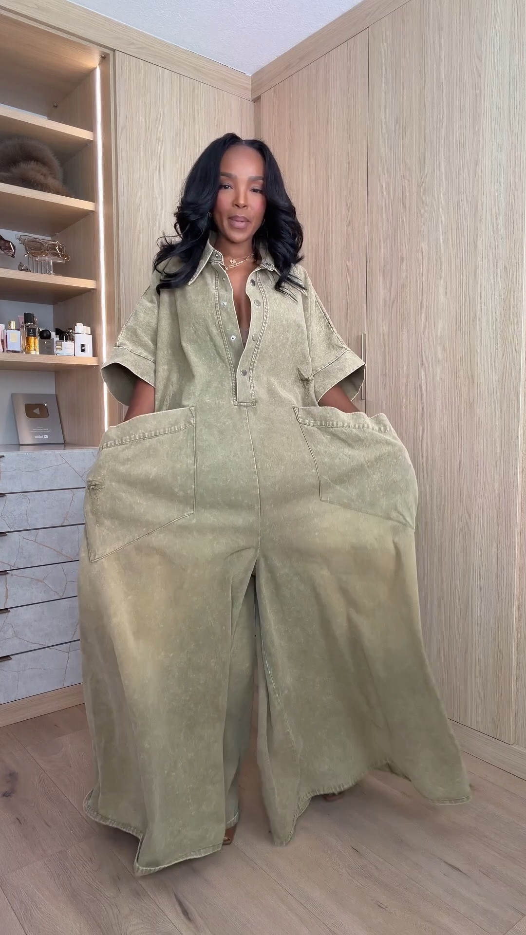 Scroll to shop! ✨ Everything from this look is linked below. 👇🏽    

Wearing: Size Small | 5’4” | 140 lbs  

📲   Download the FREE LTK app & follow me (@kirasfashionfinds) to shop all my daily finds.  #LTKootd #LTKPetite #LTKU

#LTKootd #LTKPetite #LTKgrwm