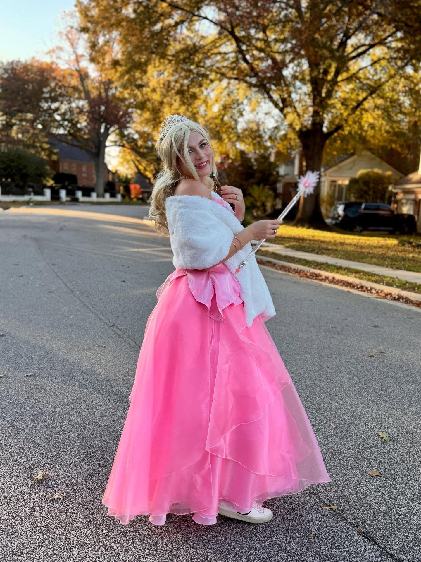 🎀 Just a sweet little witch Glinda spreading sparkles and good vibes all night ✨💞🪄  all from AMAZON!!!  Wearing size M

#HalloweenNight #GlindaTheGoodWitch #WickedVibes #GoodWitchGlam #WickedlyGlamorous #SparkleAndSpell #HalloweenMagic #WickedCostume #FairyTaleHalloween #GoodWitchEnergy #WickedlyGood #HalloweenQueen #HalloweenCostumeGoals #GlindaGlow #halloween #outfithalloween

#LTKBeauty #LTKSeasonal #LTKdayinmylife
