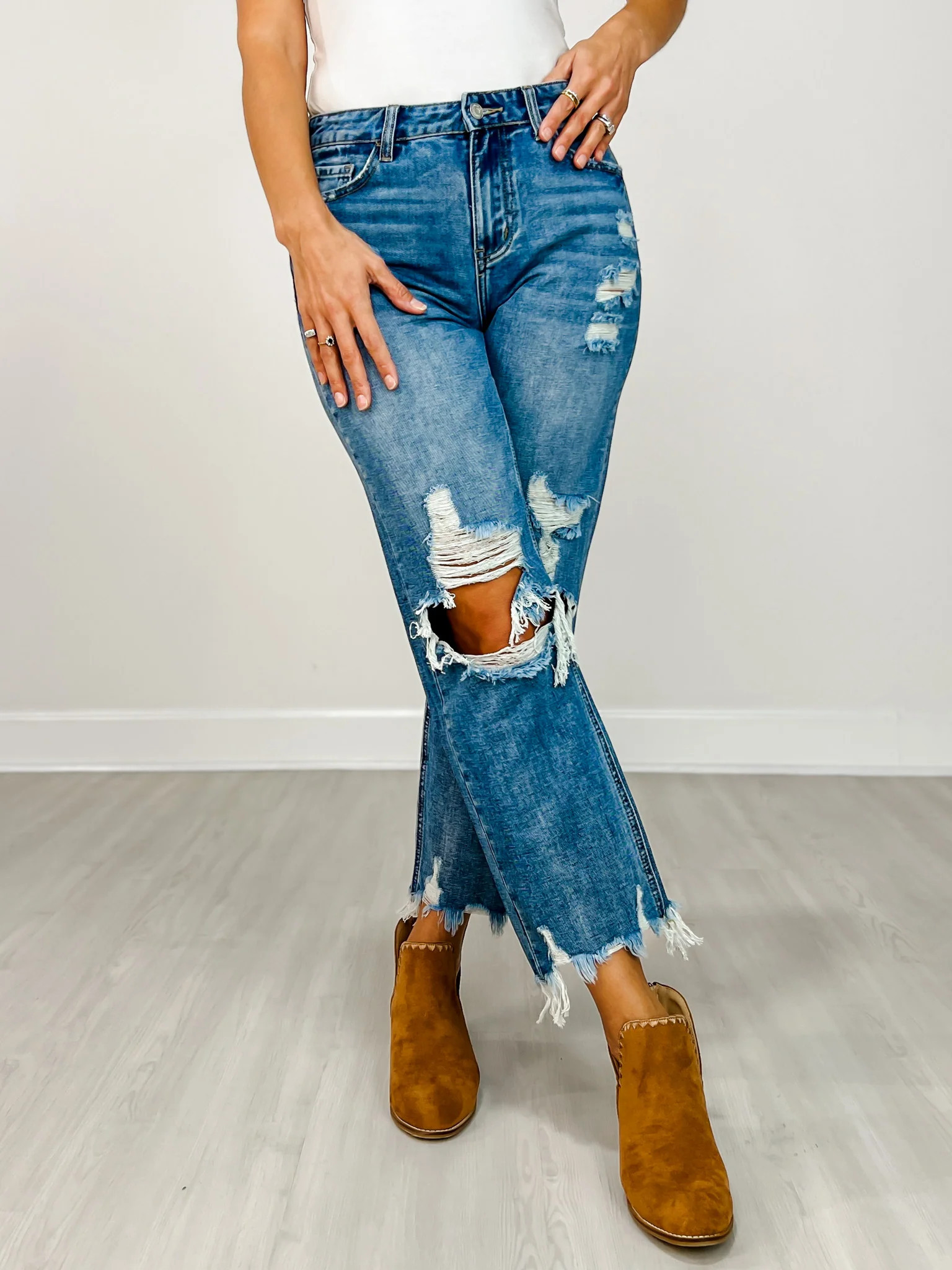 High Rise Distressed Crop Straight Rigid Jeans | Emma Lou's Boutique