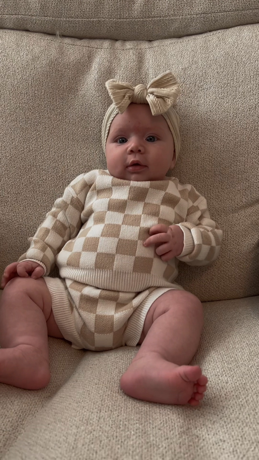 One of my all time favorite outfits on my baby girl 🎀 #3monthold #babygirl #babygirloutfits #babyclothes 

#LTKbaby #LTKFind #LTKkids