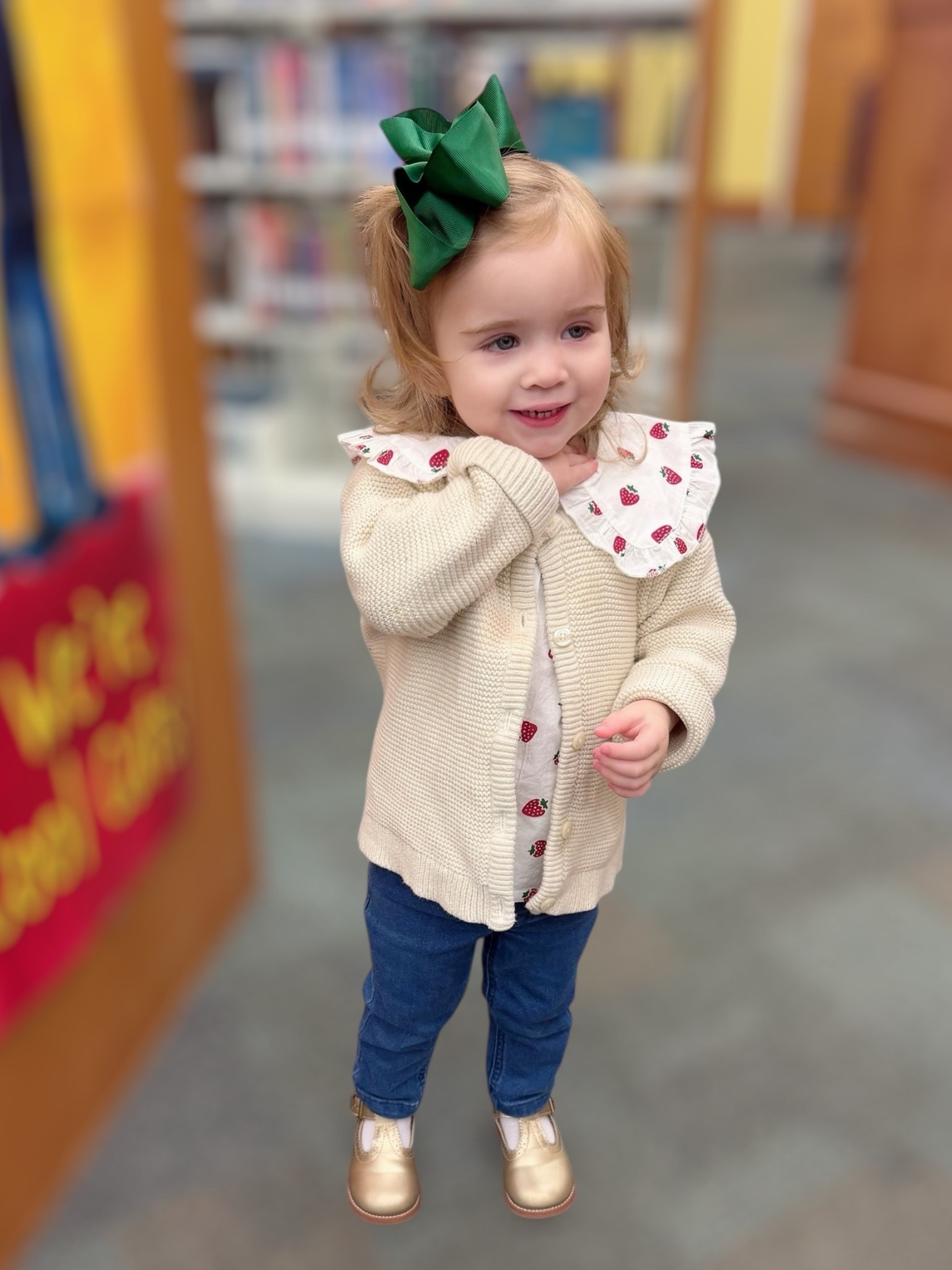 Cutest Little Library Day Outfit 📚🍓🎀


Sweetest little outfit for a cozy library day 📚💛 This adorable strawberry print top paired with a soft cream cardigan is the perfect mix of comfy and classic 🍓✨ Styled with everyday denim, gold Mary Janes, and the cutest oversized bow for that extra girly touch 🎀💚

Such a precious look for school, playdates, or running errands with your mini 💕 Affordable finds that are as cute as they are practical!

#LTKBaby #LTKKids #LTKmomlife
