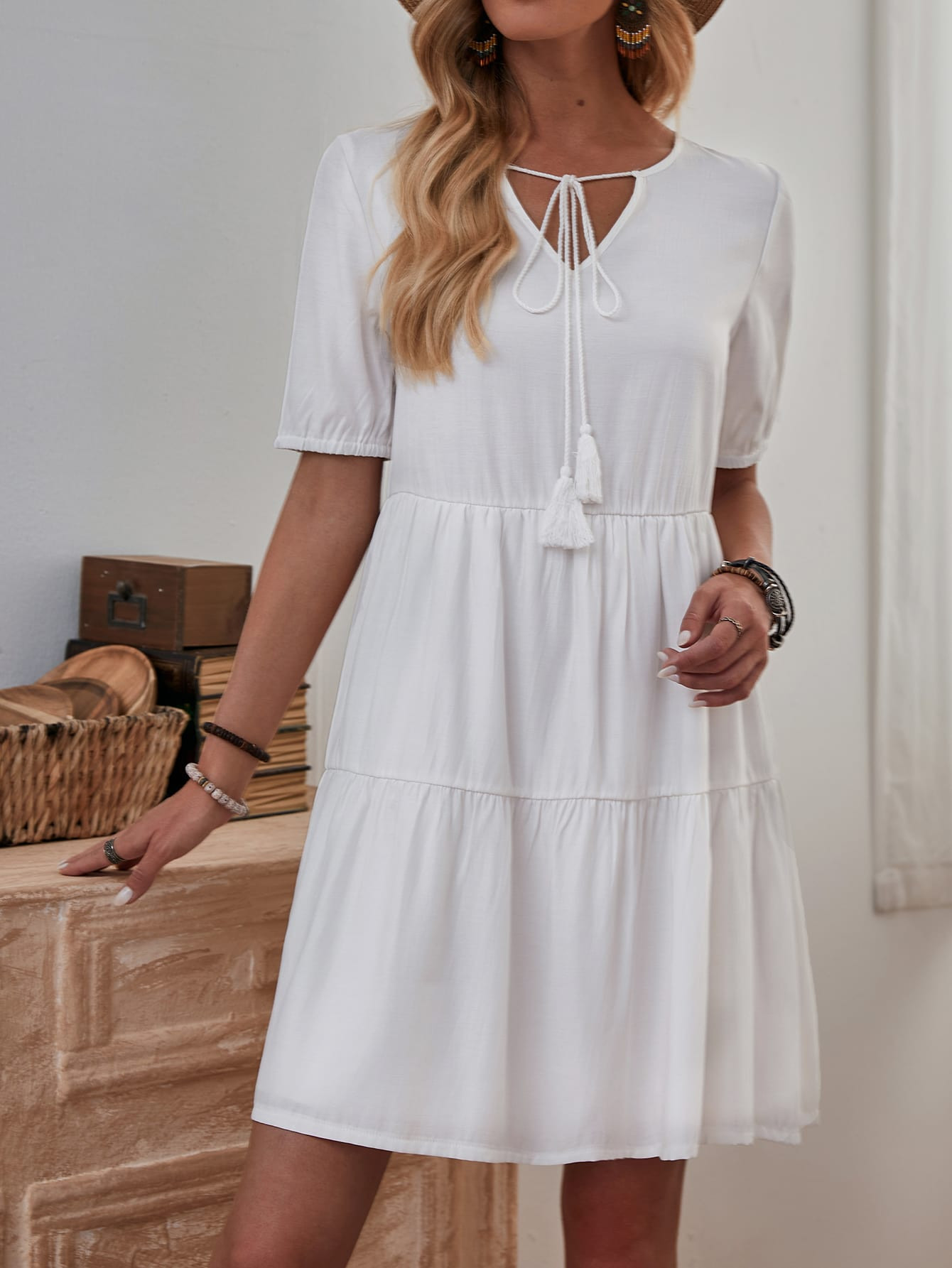 EMERY ROSE Solid Tie Neck Babydoll Dress | SHEIN