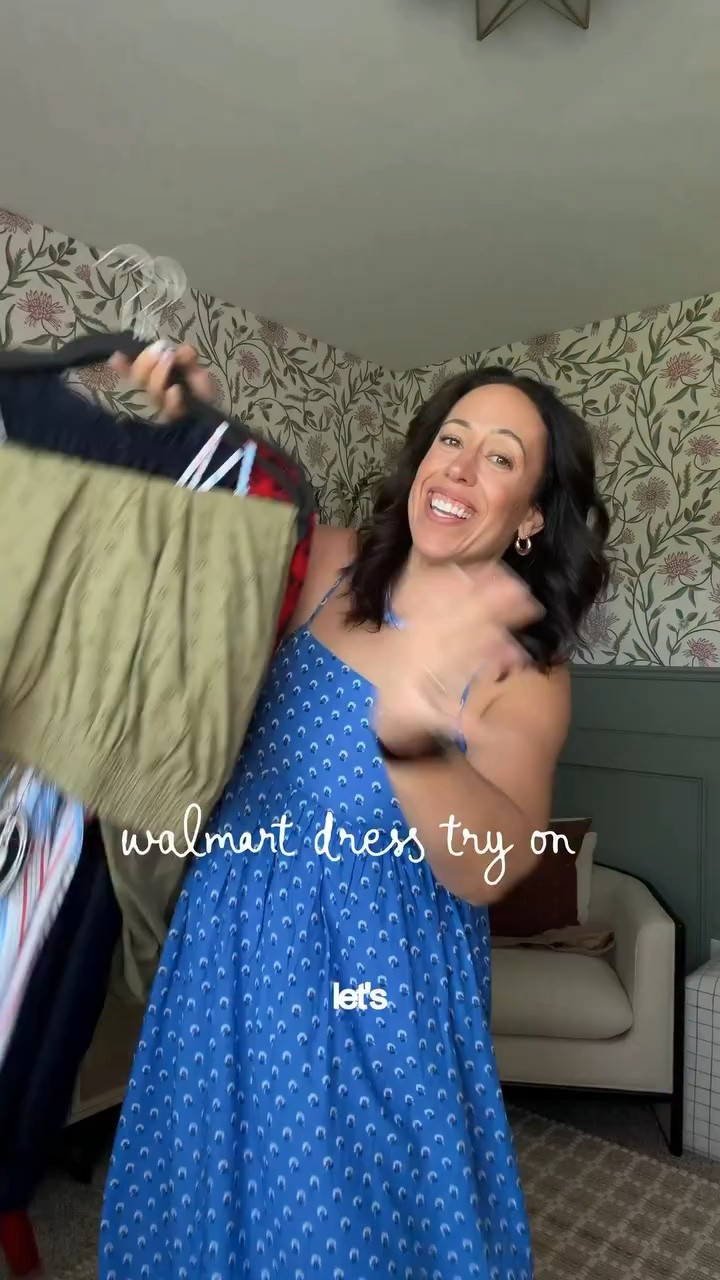 Loving these pieces from @walmart as a soft tummy thick thigh girl! Perfect for my mom’s & teachers! 

Follow & say WALMART for the details 🔗 

#walmartfashion #walmartfinds #walmartryon #size12 #midsizegals