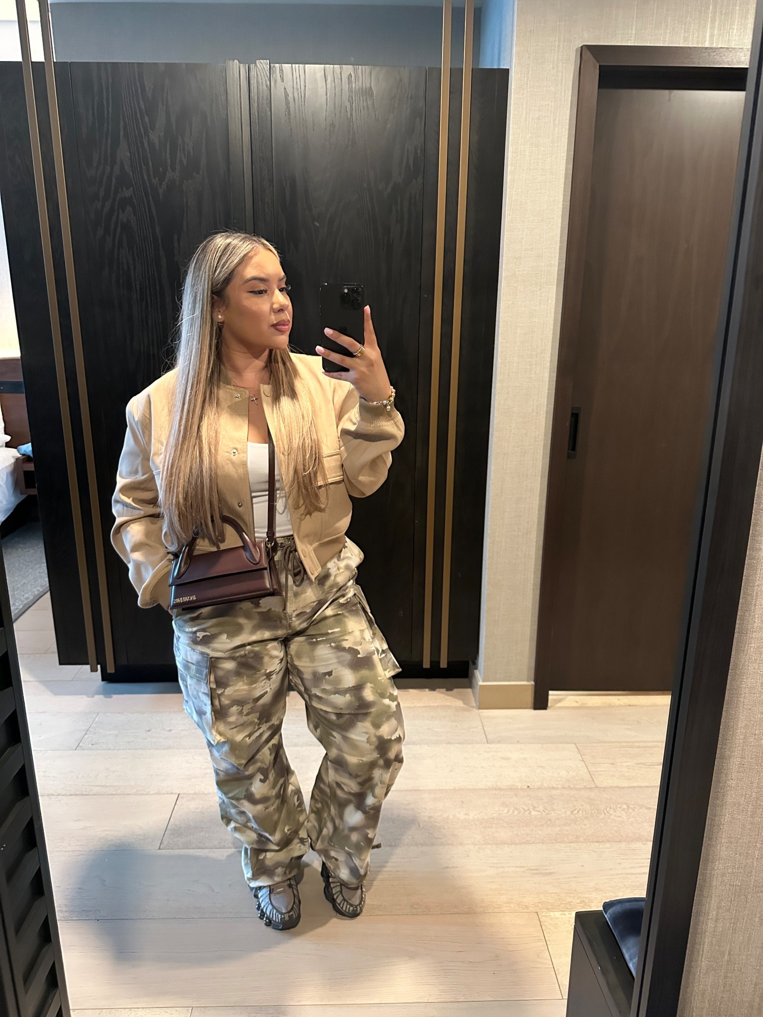 Concert outfit 🎶🤎 

Jacket: L (I think if you want more cropped stick to your size, I could’ve went with the M) 
Cargos: S (These run super oversized!!!! Size down like 2) 
Tank: L 

#LTKMidsize #LTKStyleTip #LTKSeasonal