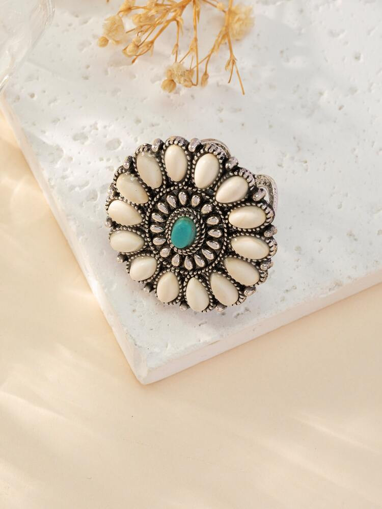 Turquoise Decor Ring
       
              
              $1.70        
    (100+)
        $1.62 ... | SHEIN