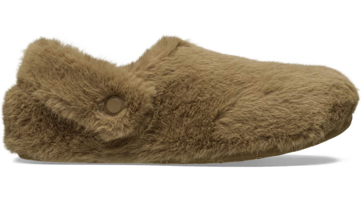 Classic Cozzzy Luxe Slipper | Crocs (US)