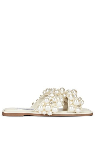 Duri Sandal in Ivory | Revolve Clothing (Global)