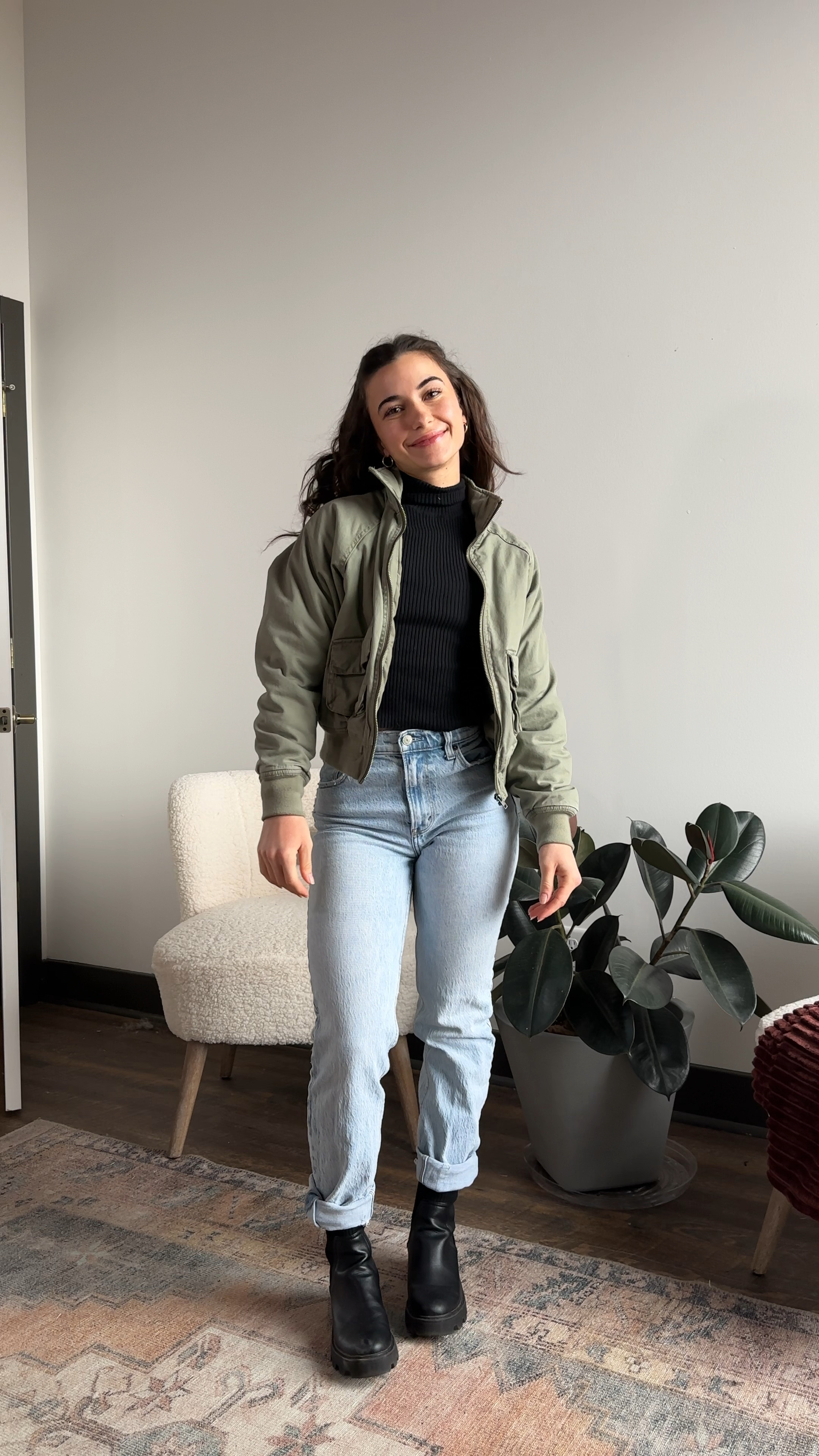 This bomber jacket 🤩

#LTKfindsunder100 #LTKstyletip #LTKSeasonal