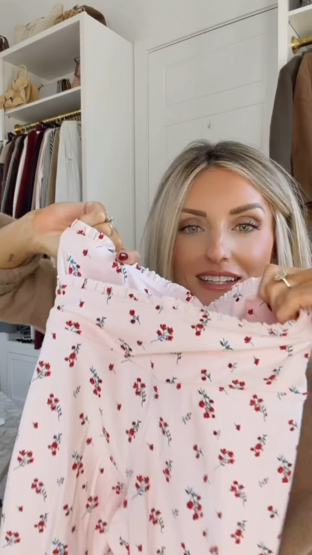 These leggings have the cutest print 😍 I love the crossover detail! They also have a pullover, sports bra & active dress with the matching print! 

Loverly Grey, Target find, Target fashion, athleisure, activewear, leggings

#LTKFindsUnder50 #LTKActive #LTKootd