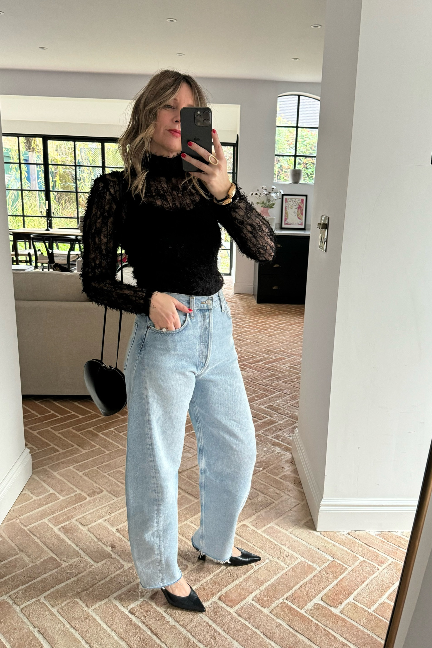 Jeans + a Lace Top 🖤 Lace | Horseshoe Jeans | Citizens of Humanity | 

#LTKstyletip #LTKeurope #LTKpartywear