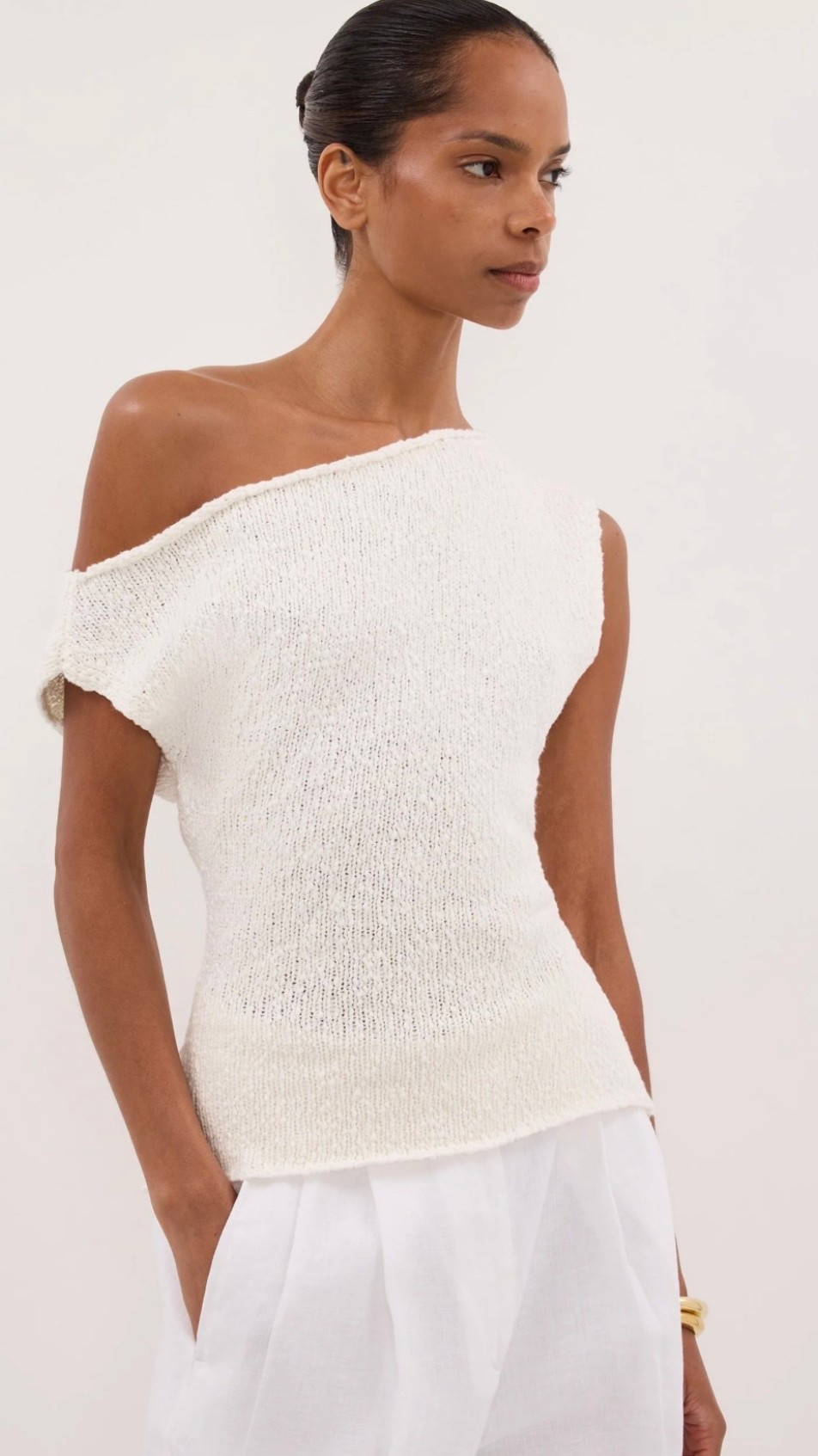 So much to love in the @DISSH sale. Beautiful fabrics and minimal styles. 
This top could not be more my cup of tea 🤍🤍

#LTKsummer #LTKstyletip #LTKover50style