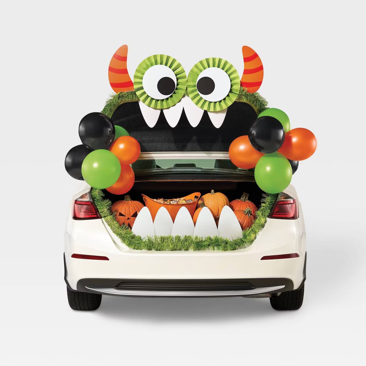 Trunk or Treat Halloween Kit Monster 35pc - Hyde & EEK! Boutique™ | Target