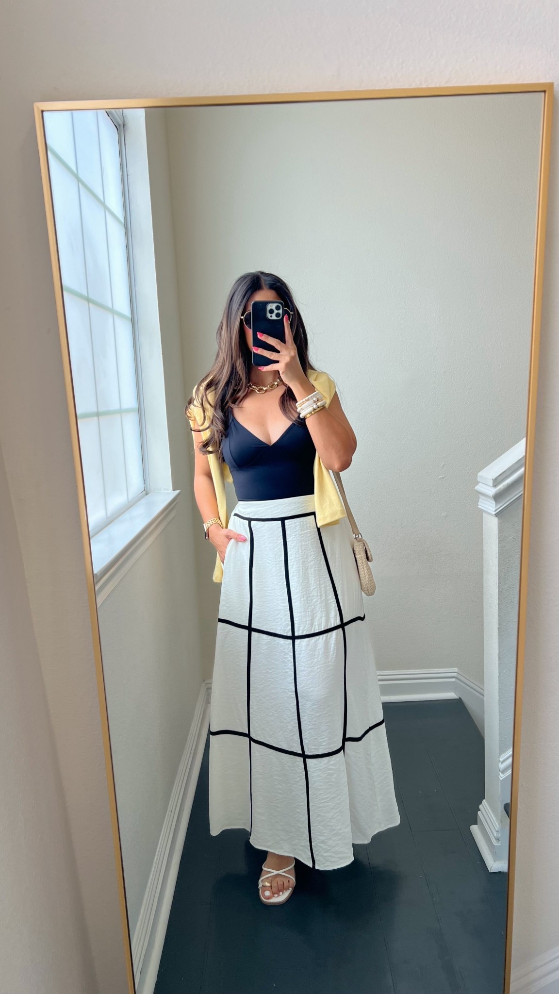 Obsessed with this skirt! Such a cute spring look 

#LTKMidsize #LTKootd #LTKSeasonal