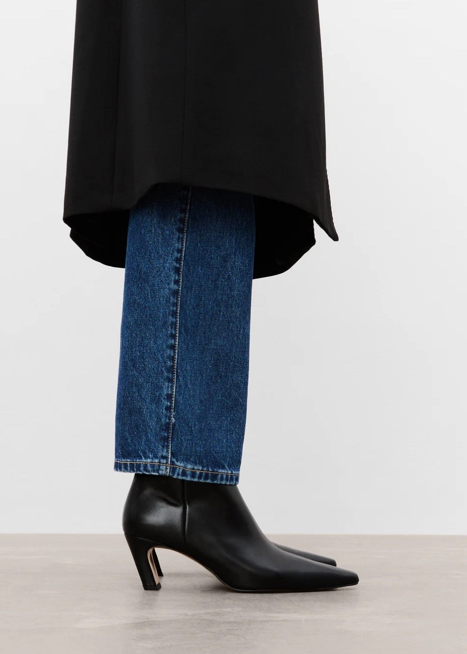 The perfect black boots for fall/winter! I love this brand!! Quality 10/10 
Also comes in a beautiful brown suede 
Definitely on my wish list!!!

#LTKShoeCrush #LTKGiftGuide #LTKHoliday