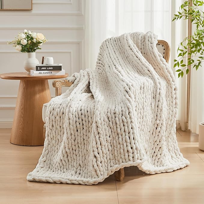 Carriediosa Chunky Knit Throw Blanket 60" X 80" Twin, 100% Hand Made Large Chenille Loop Yarn Sof... | Amazon (US)