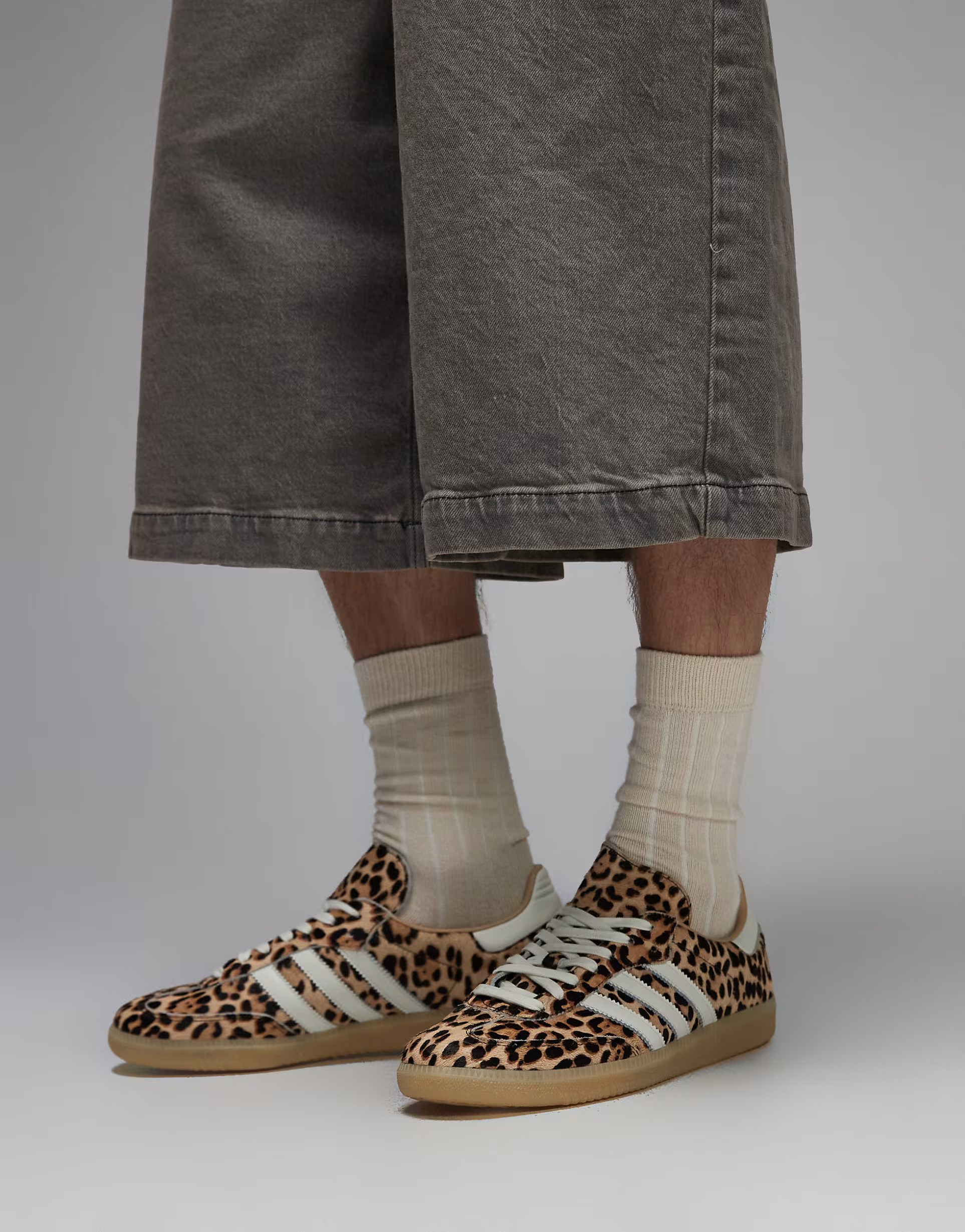 adidas Originals Samba OG trainers in leopard print with gum sole | ASOS (Global)