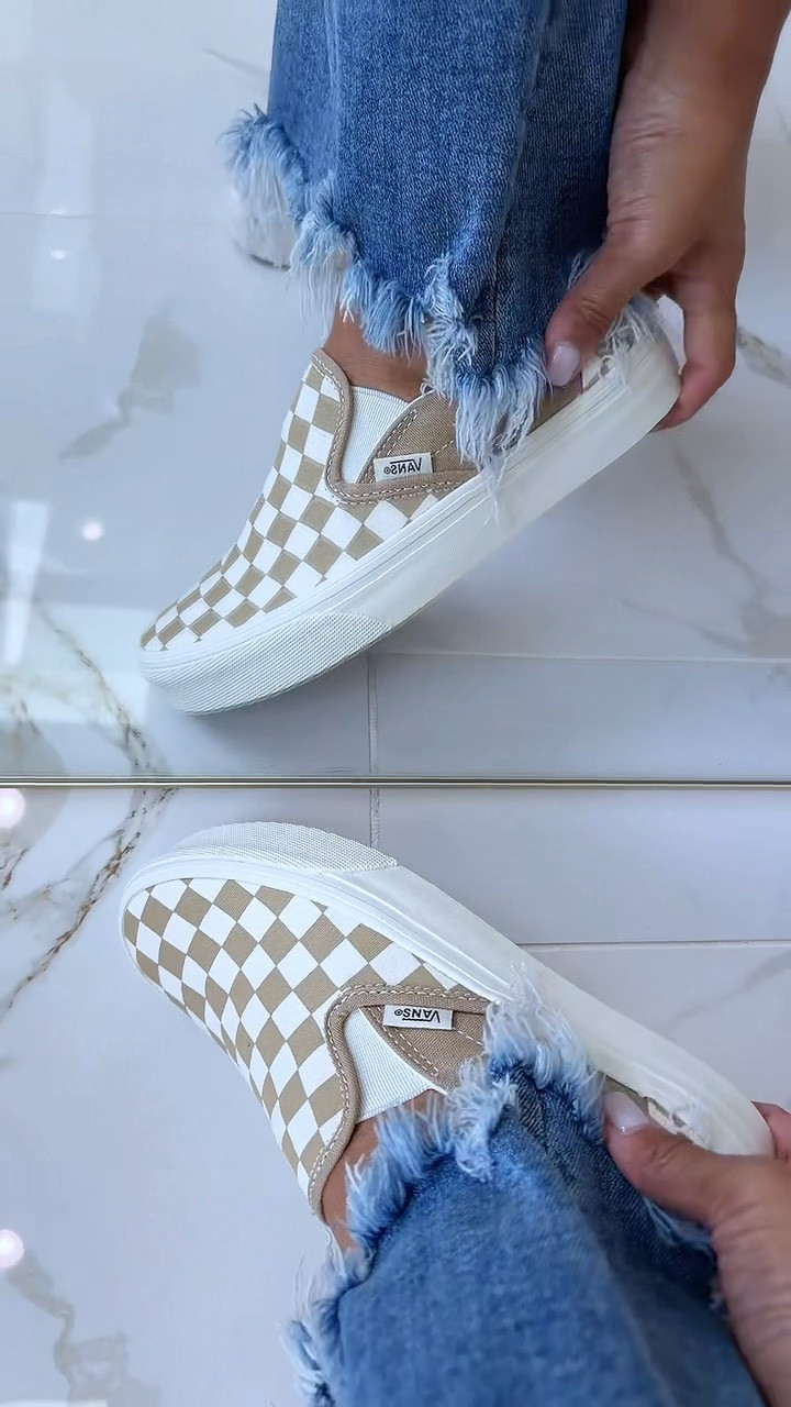 Tan Checkerboard VANS are BACK IN STOCK! 

#vans #checkerboardvans #vansshoes