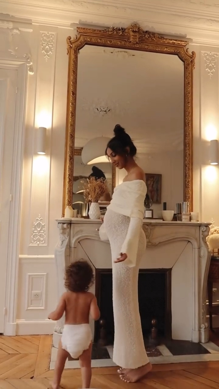 meshki marisol off the shoulder textured dress for maternity pregnancy announcement photos

#LTKBump #LTKBaby #LTKFamily