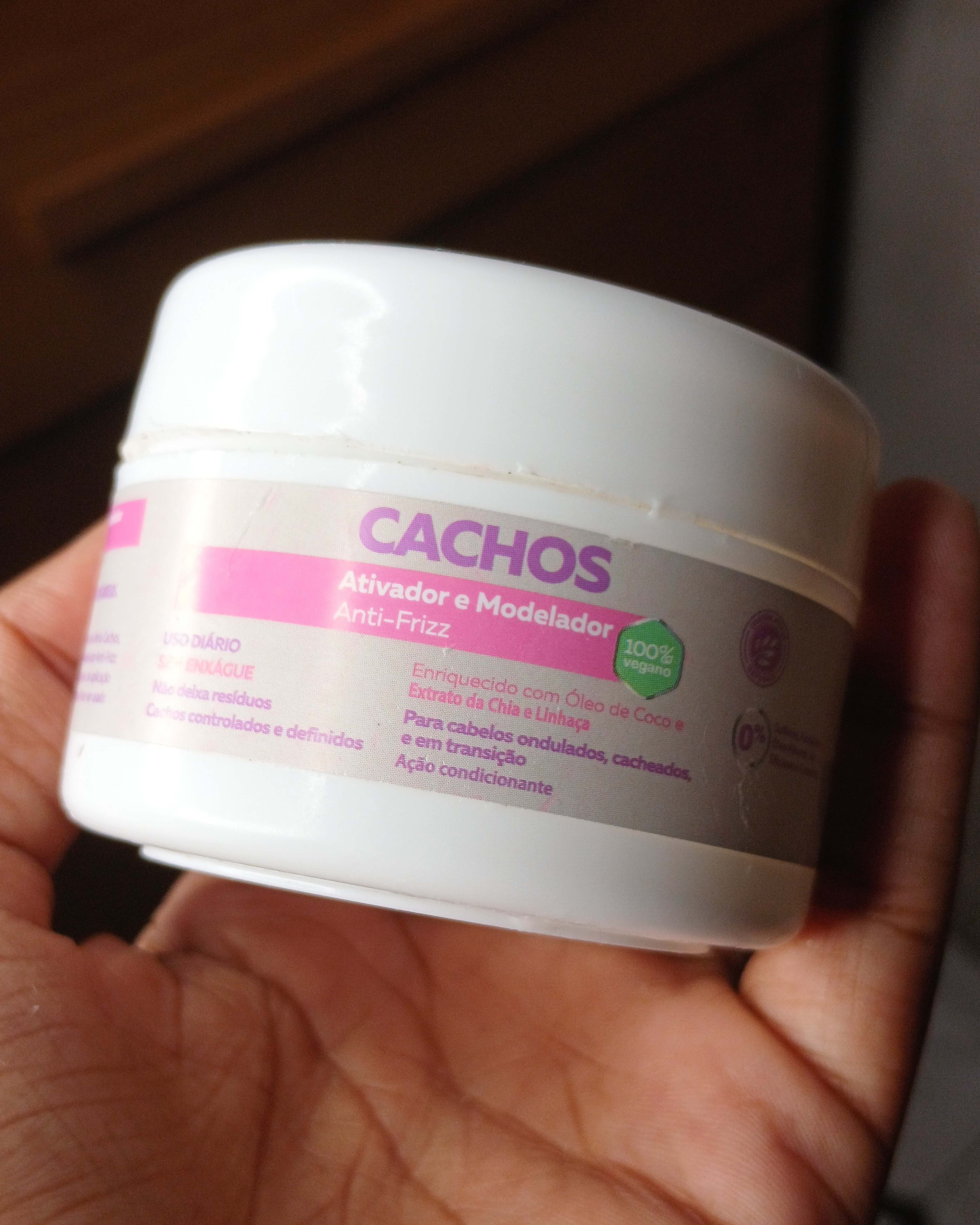 Creme da apice maravilhoso pra quem ama definição Com ativos de óleos pra quem tem cabelo poroso e ótimo ajuda a tratar a porosidade dos fios 

#LTKbrasil #LTKbeauty #LTKcurves