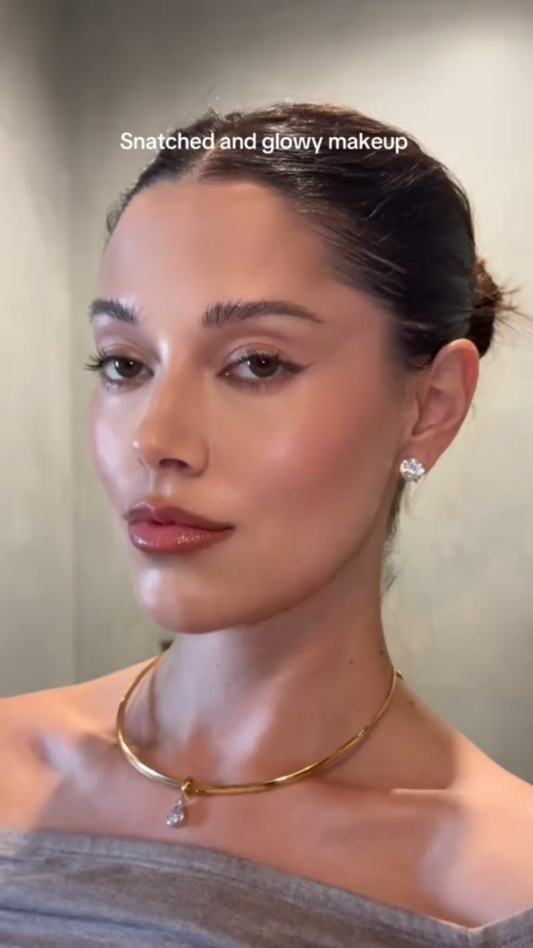 Screenshot this product placement! This lifted but glowy makeup is my go-to.

#LTKBeauty #LTKFindsUnder100