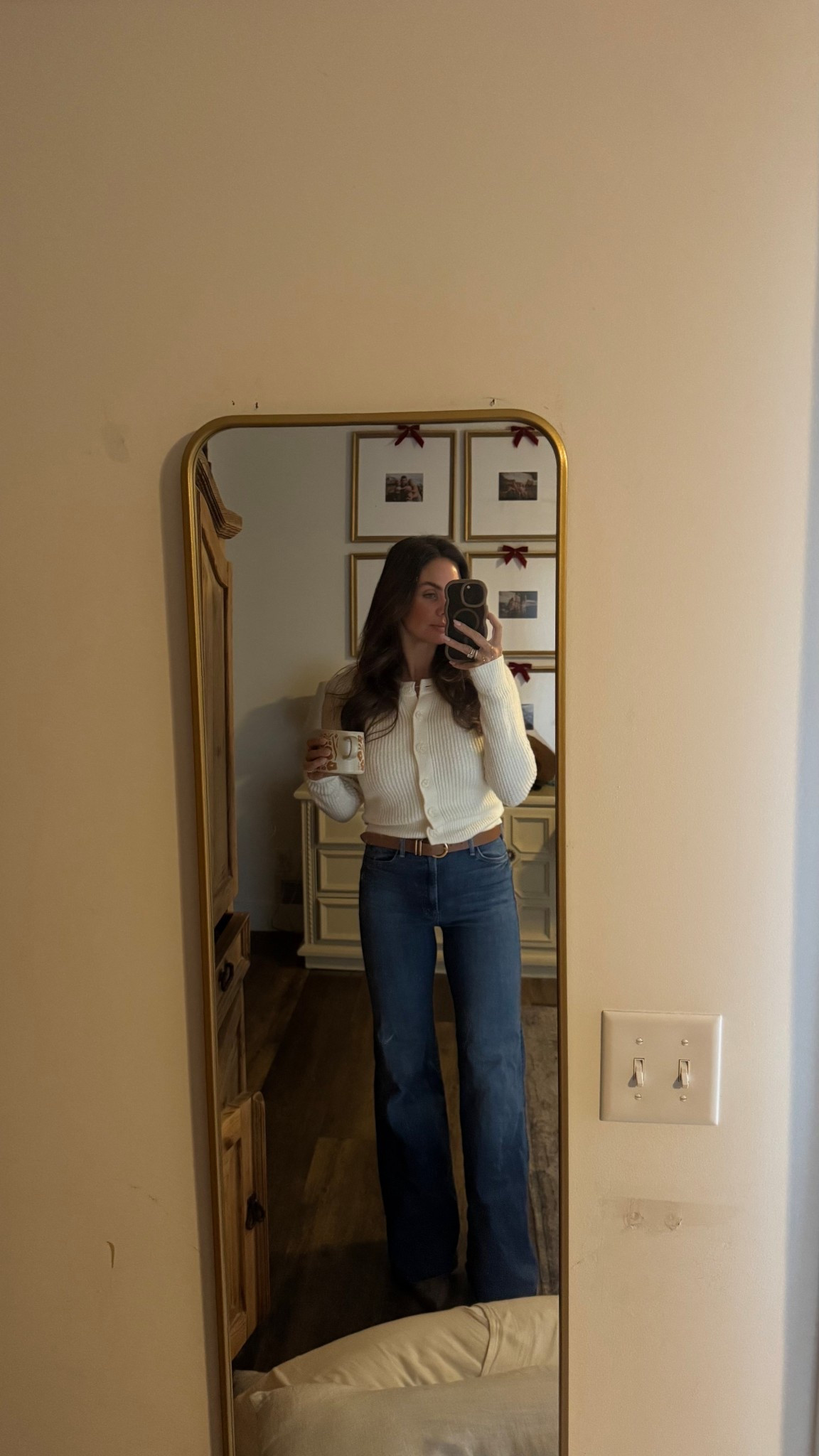 A&F round up!! Linked a few of my favs + a few new sweaters I bought!! 40% off sitewide plus an extra 20% off with code AFKATHLEEN 

#LTKHoliday #LTKSaleAlert