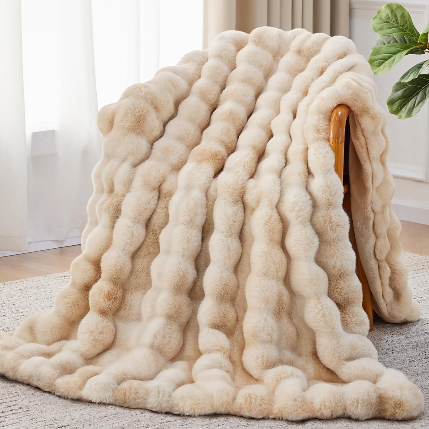 Faux Fur Throw Blanket, 1000GSM Fluffy Soft Bubble Blanket for Couch Bed, Cozy Plush Warm and Thi... | Amazon (US)