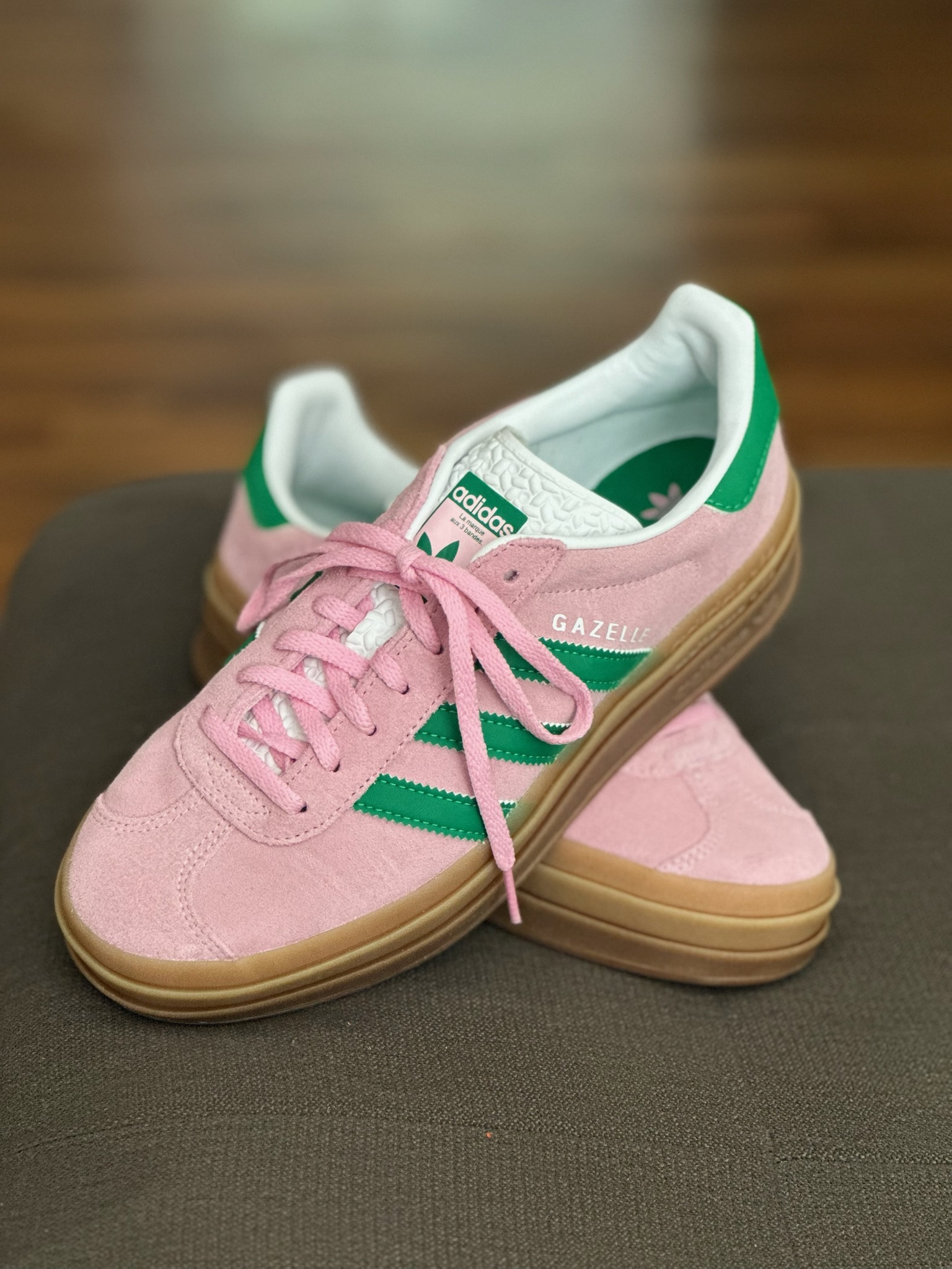 The cutest sneaker for summer! 

adidas gazelle 

 